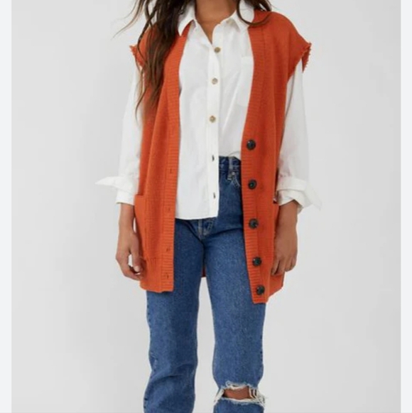 Free People Sweaters - Free People Oakleigh Oversized Knit Vest In Myrrh Orange Size M